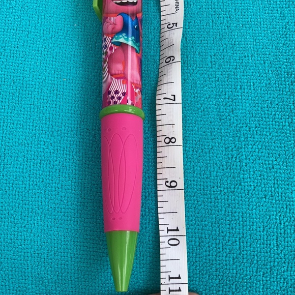 3/$20 Jumbo Trolls Journal & Jumbo Poppy Pen - Picture 12 of 12